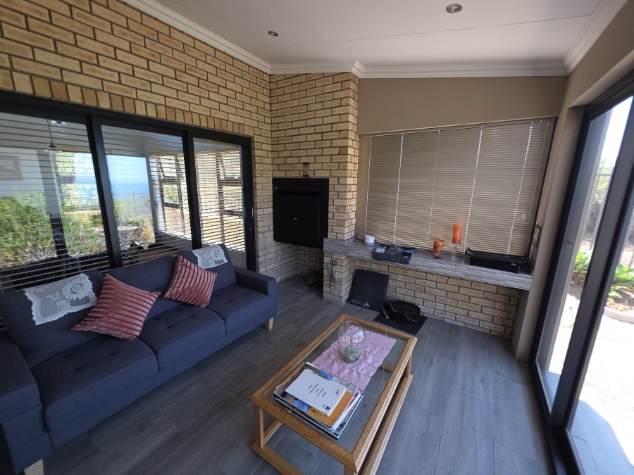 3 Bedroom Property for Sale in Dana Bay Western Cape